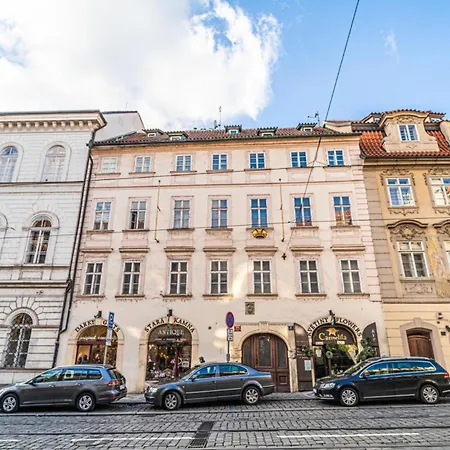 Daire Charm In Mala Strana Prag