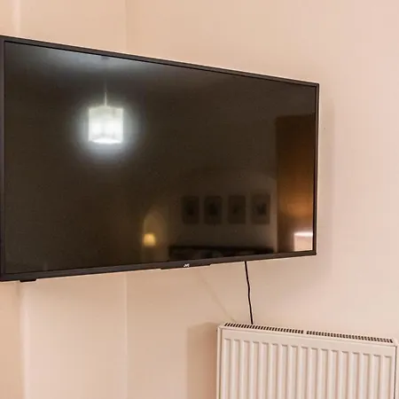 Apartment 1 Bed Flat - Sleeps 4 - Pets - Wifi