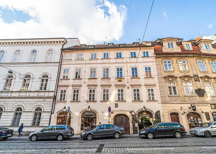 Apartment 1 Bed Flat - Sleeps 4 - Pets - Wifi Prag
